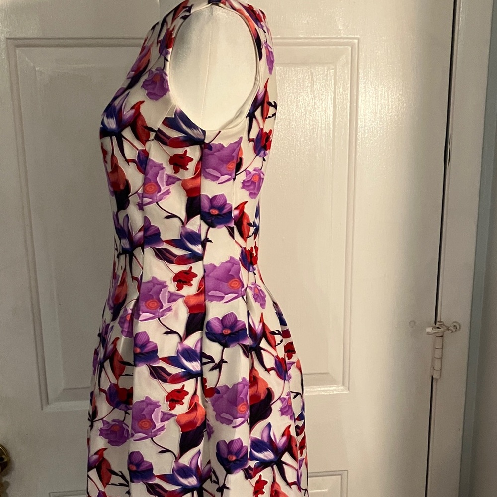 Gabby Skye Floral Mini Dress - Purple and Red - Picture 15 of 16
